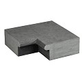 Blue Stone traptrede gezoet met neus hoekstuk inw. 50/35x15 cm.