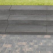 Traptrede 100x35x15 Indus black kleurecht facet