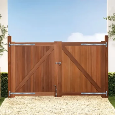 Bangkirai paal geschaafd met diamantkop 110x110x3050mm V-groef bc