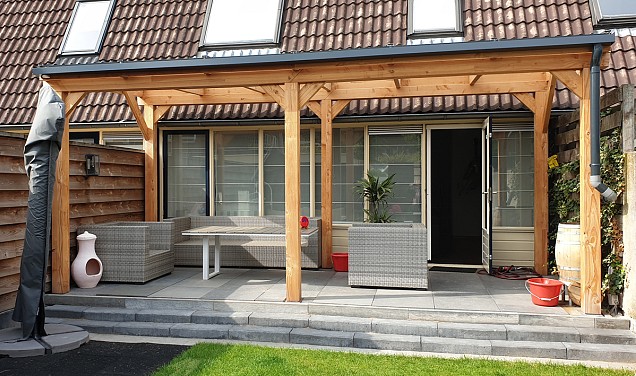 Pext Veranda Douglas - 4060x3500 vrijstaand - staanders 14x14 cm - wit - polycarbonaat opaal
