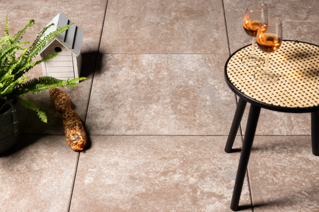 Trippel T 80x80x4 cm Bruin nuance