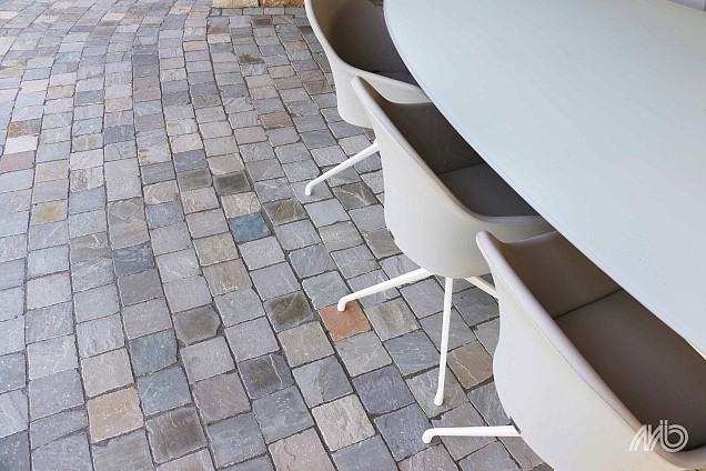 Kandla Grey 14x14x3-5 cm
