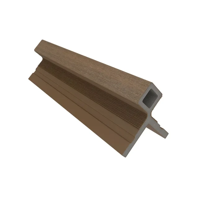 NewTechWood composiet co-extrusie hoekprofiel castellation t.b.v. wand bekleding. 7x8x300 cm Teak