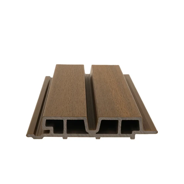 NewTechWood composiet co-extrusie wandbekleding Castellaton PRO65 3,3 x 18 x 290cm Teak.