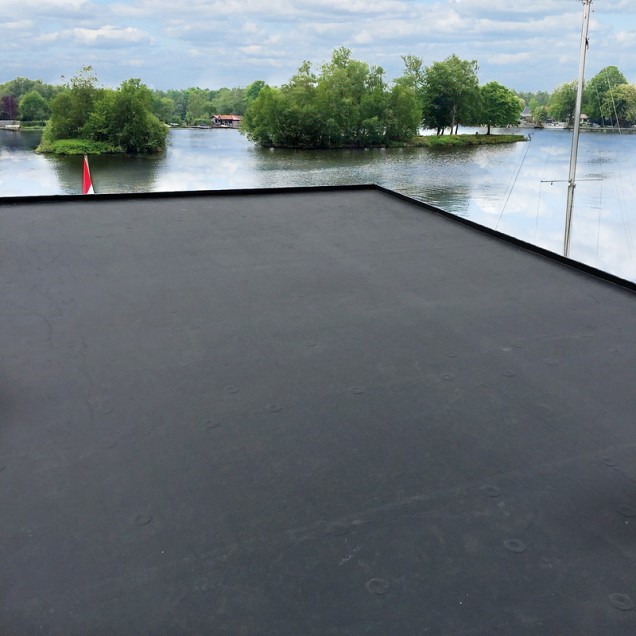 EPDM dakbedekking (1,14 mm) op maat incl. Contactlijm (1-zijdige verlijming) per m2
