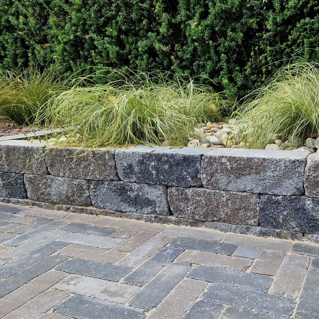 Rockwall 11x13x32 cm Rolde - getrommeld