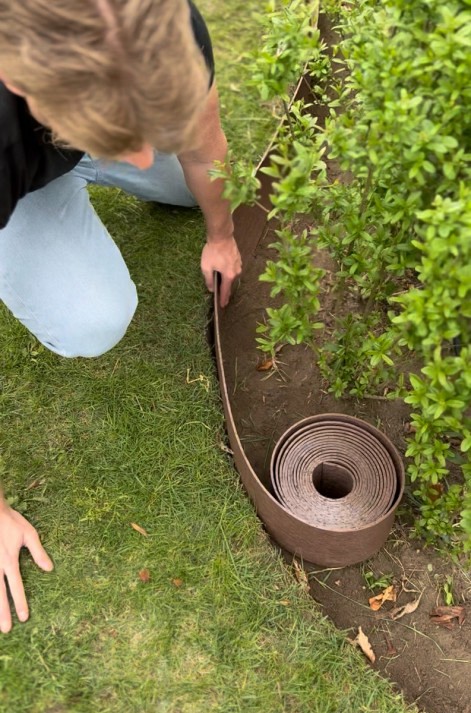 FlexiBorder 14 cm hoog - rol 10 m¹ - bruin