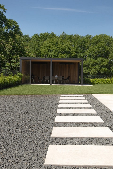 Basalt brokjes zwart 56-75 mm (bb 500 kg)